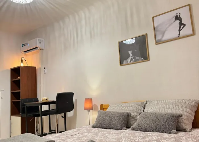 Апартаменты Peaceful 2 50m2 Centric 10 Min To Old Town Ac *