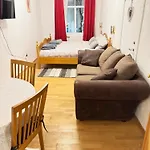 Peaceful 2 50m2 Centric 10 Min To Old Town Ac *